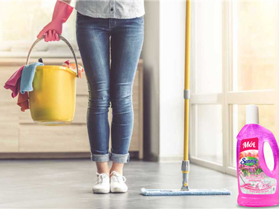 ﻿Nước lau sàn thiên nhiên thơm mát được chị em nội trợ tin dùng nhất hiện nay