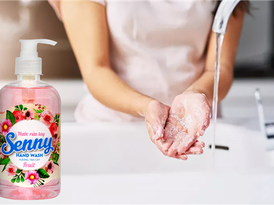 Bảo Vệ Đôi Tay Yêu Thương – Trải Nghiệm Tươi Mát Với Nước Rửa Tay Senny Trái Cây